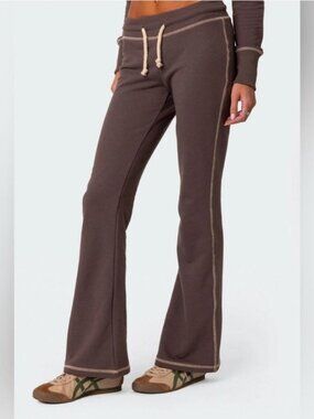 Edikted Alexia Brown and cream  tracksuit pants...